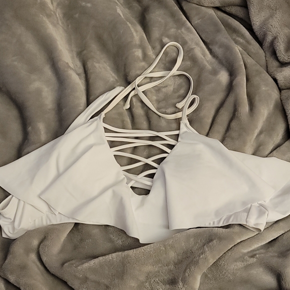 Bikini - Picture 4 of 6